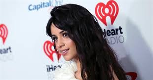 Camila cabello came under fire for racists posts on her old tumblr page and issued an apology via instagram stories. Whoa Camila Cabello Tauschte Gerade Ihr Rapunzel Haar Gegen Ein Supershort Bob Die Besten Tipps Fur Unterhaltung Mode Beauty Fitness Und Essen Und Die Moglichkeit Alles An Einem Ort Einzukaufen
