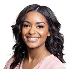 Devon Maloney's Instagram, Twitter & Facebook