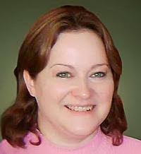 Amanda Brader's Instagram, Twitter & Facebook