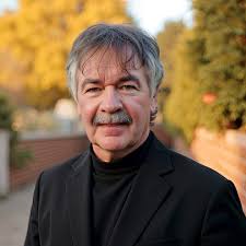 How Brian McLean Used JSTOR for Cross-Disciplinary Research