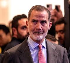 Felipe VI, comilona exótica con los amigotes y sin Letizia, la cosa se  alarga