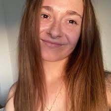 Eva Enríquez (@evagal_14)