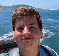 What are some roommate options in Seattle for July/August with a budget of  $2000?