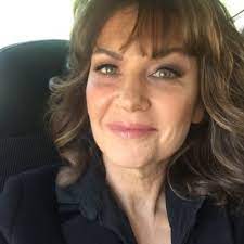 Below we've given a list of the favourite wendy crewson films. Wendy Crewson On Twitter Vindication A Hard Hitting Investigation Finally Reveals The The Truth The Real Hero Of The Santa Clause Is Charlie S Mom Laura A K A Tv And Movie Icon Wendy Crewson