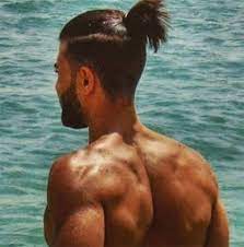 Man Bun With Shaved Sides Trendy Samurai Hairstyles Man Bun Hairstyles Long Hair Shaved Sides Man Ponytail