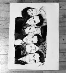 Black And White Best Friends Drawings F R I E N D S My Charcoal Sketching Friends Sketch Best Friend Sketches Black And White Art Drawing