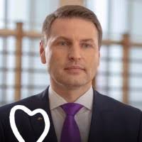 40+ "Dan Juan" profiles