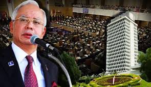 Perdana menteri datuk seri najib tun razak hari ini mengumumkan parlimen dibubarkan hari ini, rabu 3 april setelah diperkenan oleh yang dipertuan agong. Bubar Parlimen Hari Ini Oleh Najib Razak Berita Semasa
