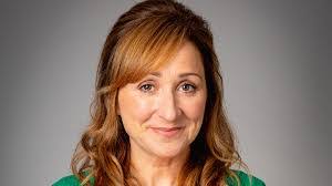 Laurel Thomas's Instagram, Twitter & Facebook