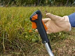 Find out here how to start your stihl brushcutter from detailed descriptions with illustrations. Starting Shown With The Fs 90 Stihl
