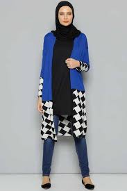 Insirah Tesettur Triko Hirka Modelleri Moda Tesettur Giyim Triko Moda Stilleri Moda