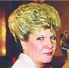 Linda Innes's Instagram, Twitter & Facebook