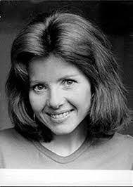 Stacey Maxwell's Instagram, Twitter & Facebook