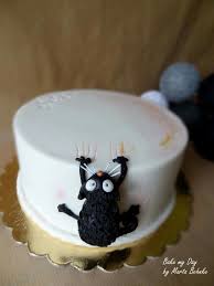 Katze Am Rand Kuchen Rezepte Fur Kinder Katzen Kuchen Katzen Torte