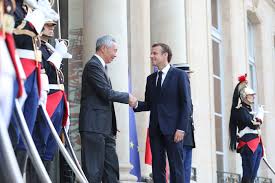 Pm lee also shared on his facebook page of his relaxing evening spent at the singapore botanical gardens watching the sco's spring at the gardens concert. A Look Back On Prime Minister Lee Hsien Loong S Visit To La France A Singapour