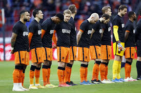 Voetbal wielrennen tennis auto/motorsport basketbal atletiek volleybal handbal hockey. Statement Oranje Richting Qatar Voetbal Steunt Veranderingen Trouw