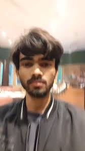 Trypophobia full movie explain in Hindi/Urdu part 1 This woman accidentally  gets an injection of a trypopho virus Fall movie explain in Hindi PART  1,fall movie review The witches movie review in