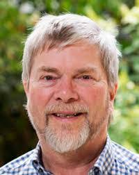 Stephen Lindsay's Instagram, Twitter & Facebook