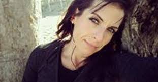 Dawn Metts's Instagram, Twitter & Facebook