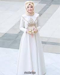 Jual gaun pengantin muslim vintage jakarta utara. 25 Inspirasi Gaun Pengantin Muslimah Simple