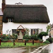 Cottage living is all about creating cheerful and welcoming spaces where we can be happy, comfortable and authentic. English Cottage Decor And Design Ideas