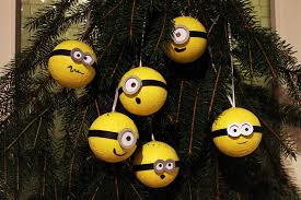 Diy Tutorial Christbaumkugeln Die Minions Christmas Baubles The Minions Https Www Youtu Weihnachtskugeln Basteln Weihnachten Kugeln Weihnachtskugeln