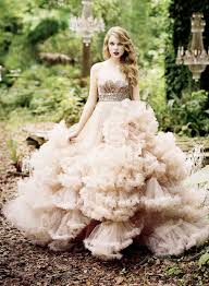 Taylor Swift Boyfriend Situation Fee Brautkleid Traum Hochzeitskleider Kleid Hochzeit