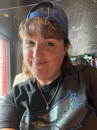 Cameron Riddick's Instagram, Twitter & Facebook