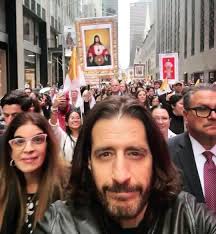 To everyone reading this...Out of respect for the spirit of revival that is  taking place around the world, I humbly ask if everyone