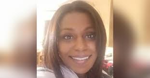 Tracy Miranda's Instagram, Twitter & Facebook