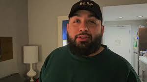 Joseph Lamp's Instagram, Twitter & Facebook