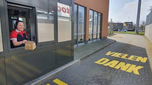 Es gibt immer mehr menschen auf der erde, aber der raum zum leben wird nicht größer. Mcdonalds Drive In Wieder Geoffnet Du Bist Halle