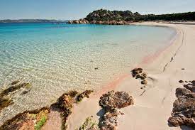 Sardinien erstreckt sich über 24.000 km2, ähnlich zur oberfläche der deutschen land brandenburg, der italienischen lombardei, der französischen bretagne oder dem maryland. Spiaggia Rosa Sardegnaturismo Sito Ufficiale Del Turismo Della Regione Sardegna