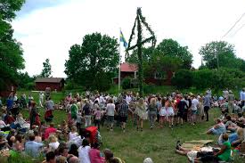 Midsommar små grodorna falun 2013.mp3. The Local S Ultimate Guide To Midsummer S Eve The Local