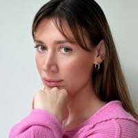 Rosie Akers's Instagram, Twitter & Facebook