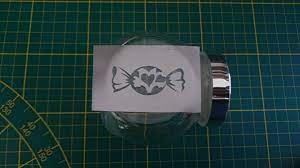 tuto video realisez de la gravure sur verre avec creme etchall par marine fourmi creative coloriages podengo portugais