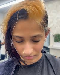 Still Fan girling over this chunky money piece 🤗, #Bramptonsalon  #bramptonstylist #skunkstripe #balyage #colorist