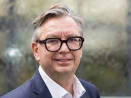 Eric Brunet quitte RMC pour LCI