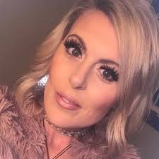 Cara Lacy's Instagram, Twitter & Facebook