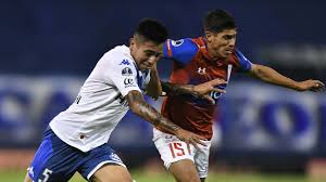Além da eliminação precoce no campeonato carioca, a equipe também já caiu na. Velez Perdio 2 1 Con La Universidad Catolica De Holan Por La Ida De Los Cuartos De La Copa Sudamericana Infobae