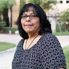 Luci Perez's Instagram, Twitter & Facebook