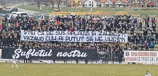 Galerie u cluj vs cfr. Solidaritate Dincolo De Rivalitate Mesajul Peluzei Latine Pentru Fanii Lui U