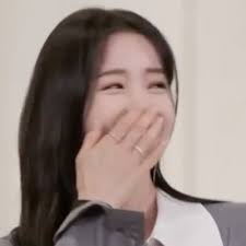 Official Fan Queen Bora (@borasongesq)