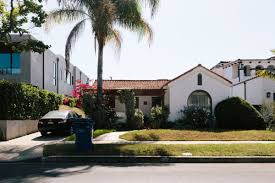 One bedroom apartment los angeles for sale. Is It Better To Rent Or Buy A House In Los Angeles Curbed La