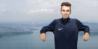 Gli organizzatori hanno annunciato la presenza di due dei maggiori specialisti europei, julien wanders e sondre nordstad moen, rispettivamente primatista europeo della mezza ed ex recordman europeo della maratona. Julien Wanders Wird Nur Achter Bei Rennen In Morton