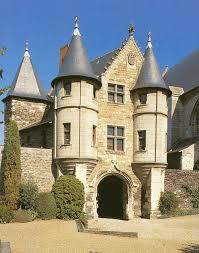 Chateau D Angers Angers Chatelet Controlling Access To The Inner Wards Wonderful Chapel Chateau Is Old And Fortified Rather T Castle House Angers Chateau