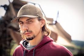 A reality tv show that follows crews mining the gold placer deposits of the yukon territory. Interview With Parker Schnabel From Gold Rush The Malestrom