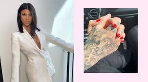 Fans praised her for showing her strong booty without airbrushing cellulite. A Timeline Of Kourtney Kardashian And Travis Barker S Relationship Cosmopolitan Middle East