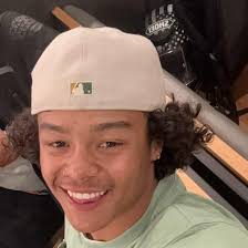 R.I.P to the homie Vacel Lucas was crazy how we were just choppin in up  recently after the recent loss of our brotha Damien Xavier to a similar  situation 🕊️too really good