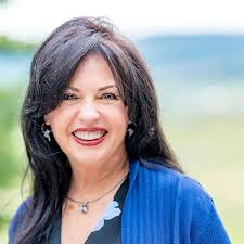 Olivia's Promise (Jeweled Dagger): Merrill Wigginton, Diane: 9781946146076:  Amazon.com: Books